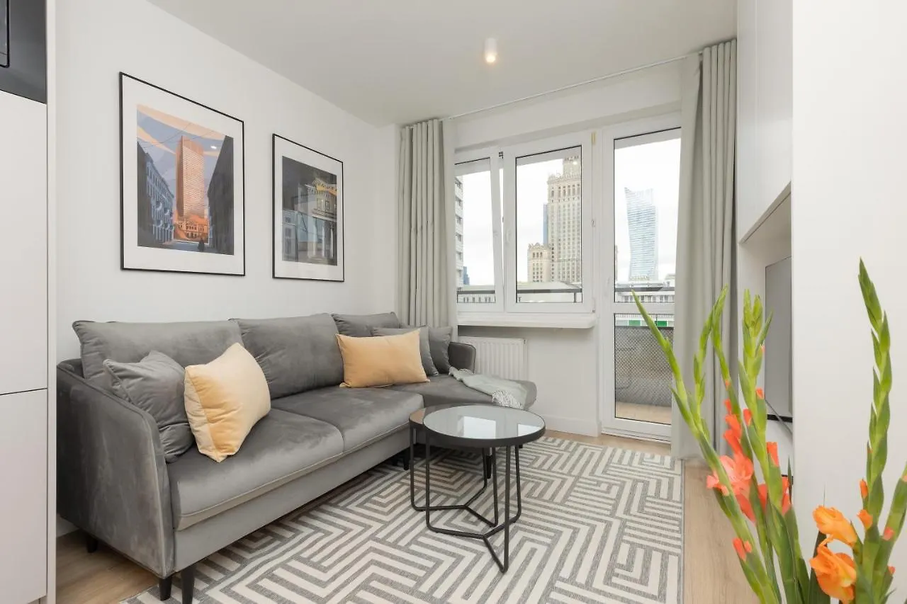 Heart Of Warsaw Apartment Metro Swietokrzyska By Noclegi Renters